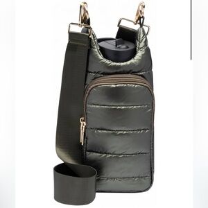 Brand new WanderFull Hydro Bag